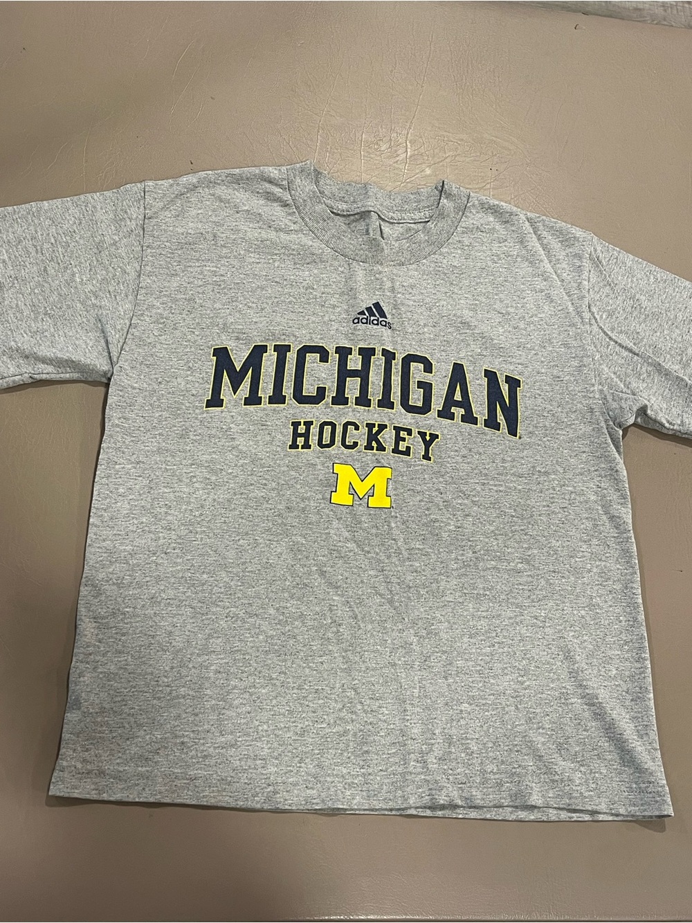 Adidas Michigan Hockey Grey T‑Shirt Youth Medium